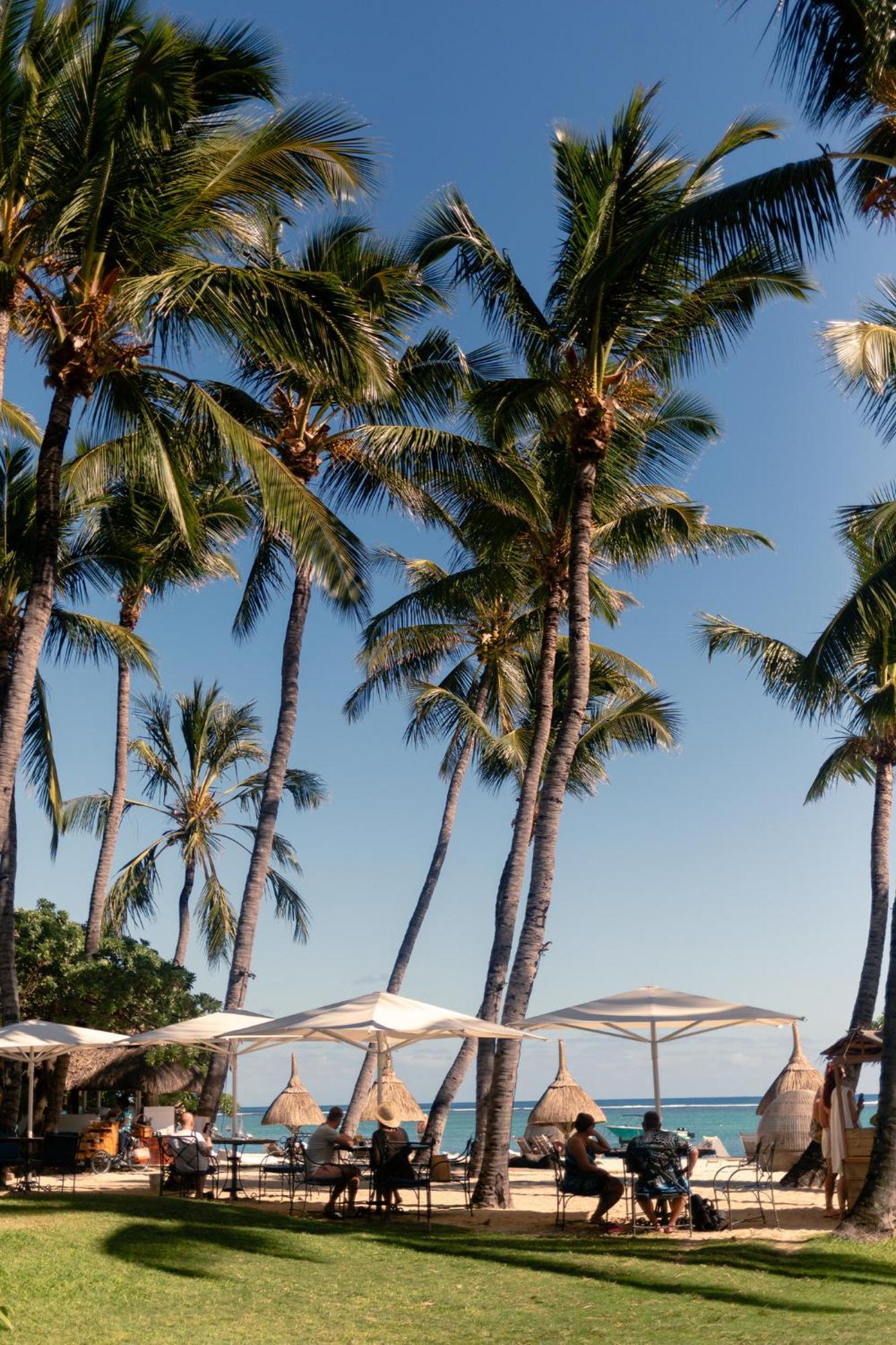 La Pirogue Mauritius Hotel Flic en Flac Exterior photo