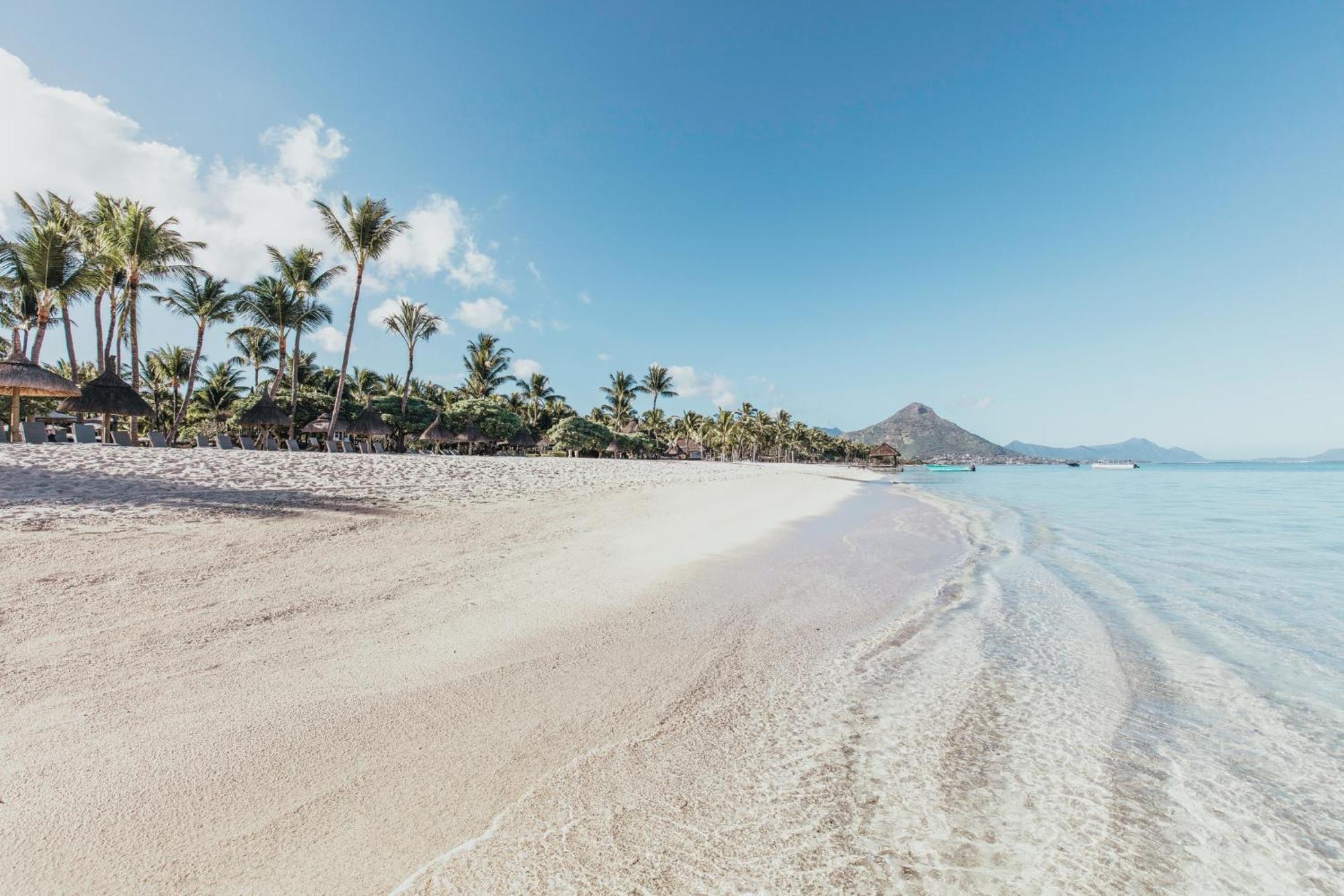 La Pirogue Mauritius Hotel Flic en Flac Exterior photo